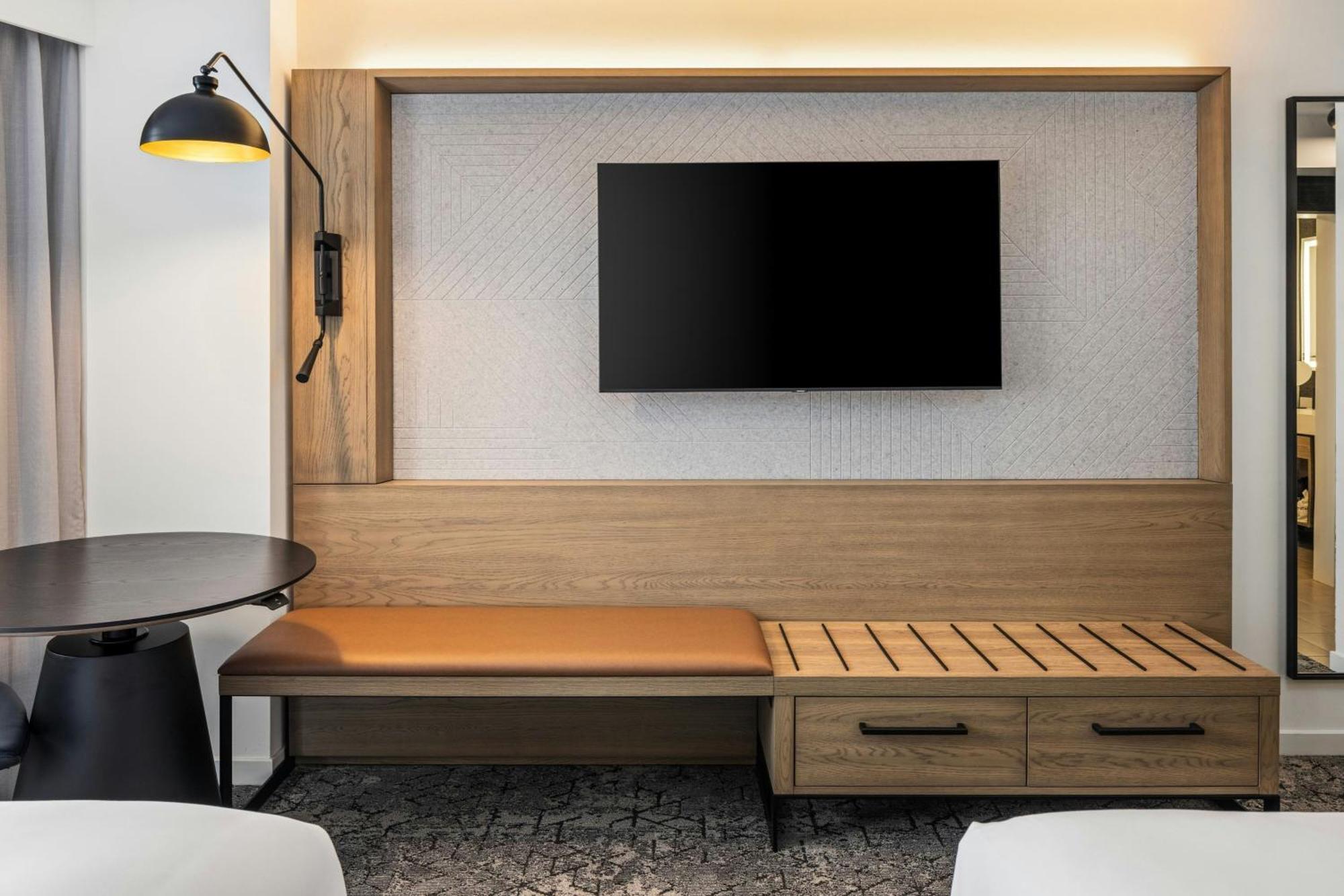 Sheraton Minneapolis Downtown Convention Center Bagian luar foto