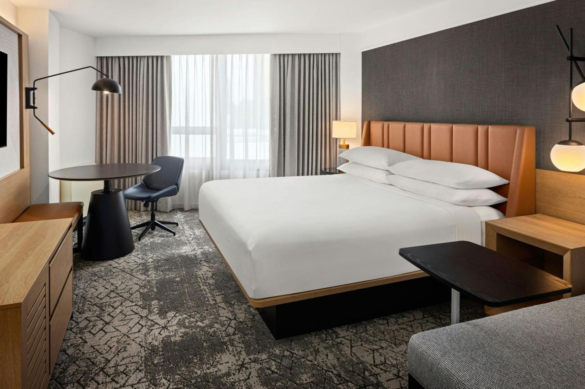 Sheraton Minneapolis Downtown Convention Center Bagian luar foto
